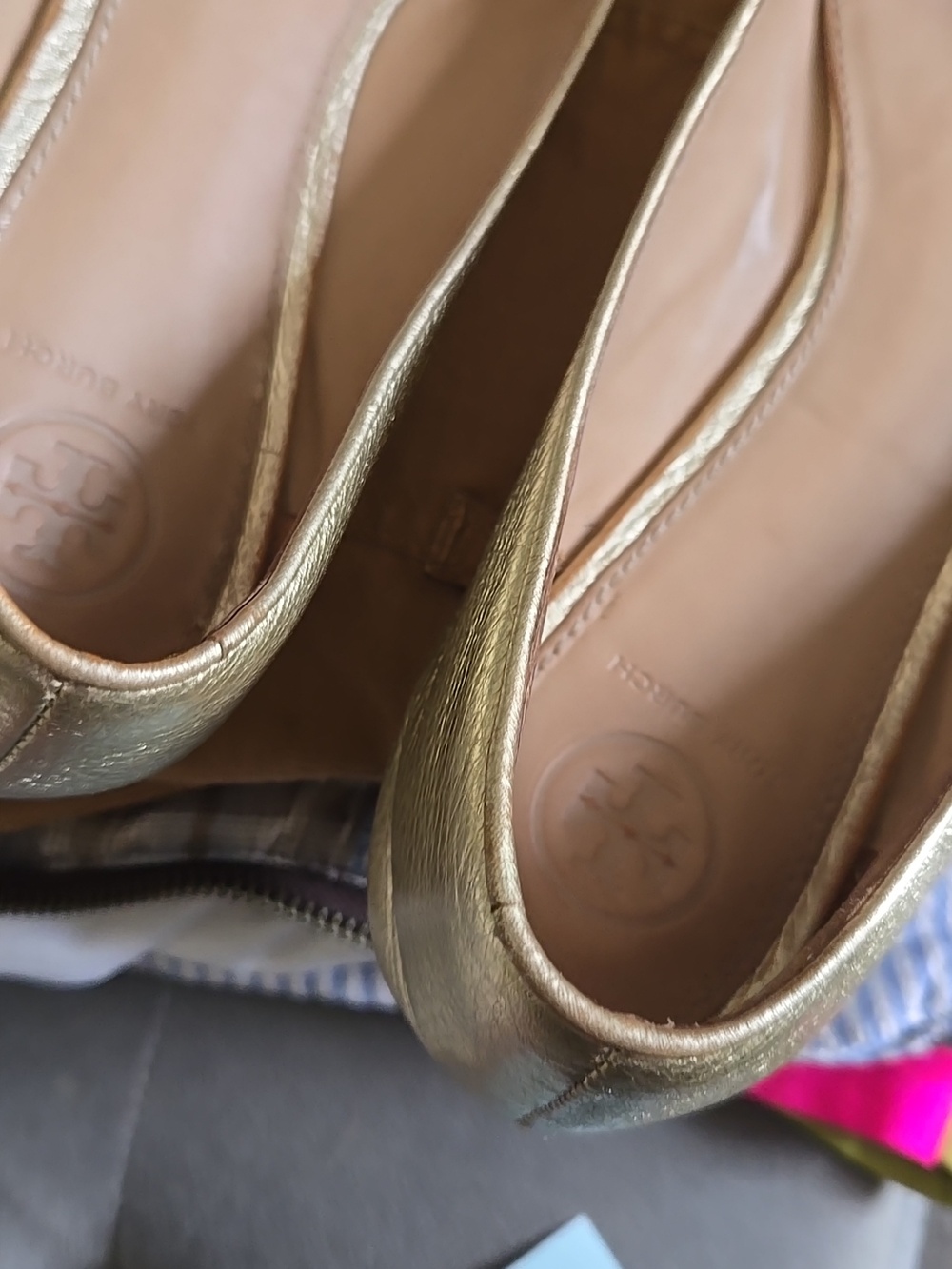 Tory Burch Metallic Gold Leather Ballet Flats with Logo Medallion - Picture 7 of 8